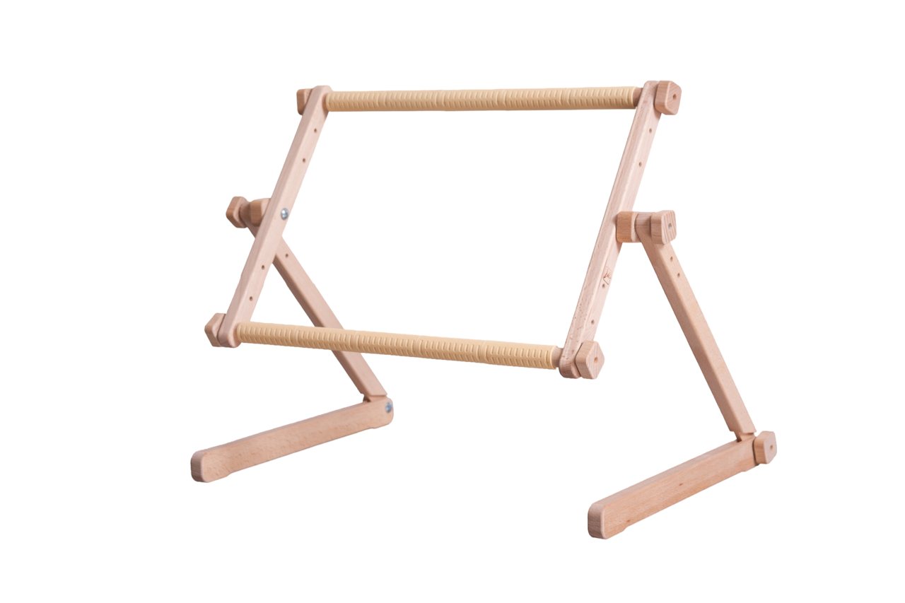 Wooden embroidery stand UNIVERSAL ( SOFA AND TABLE-TYPE) Chaffinch 40—Ö56 cm CSZI4056